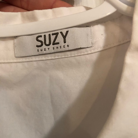 New white blouse - Picture 2 of 3